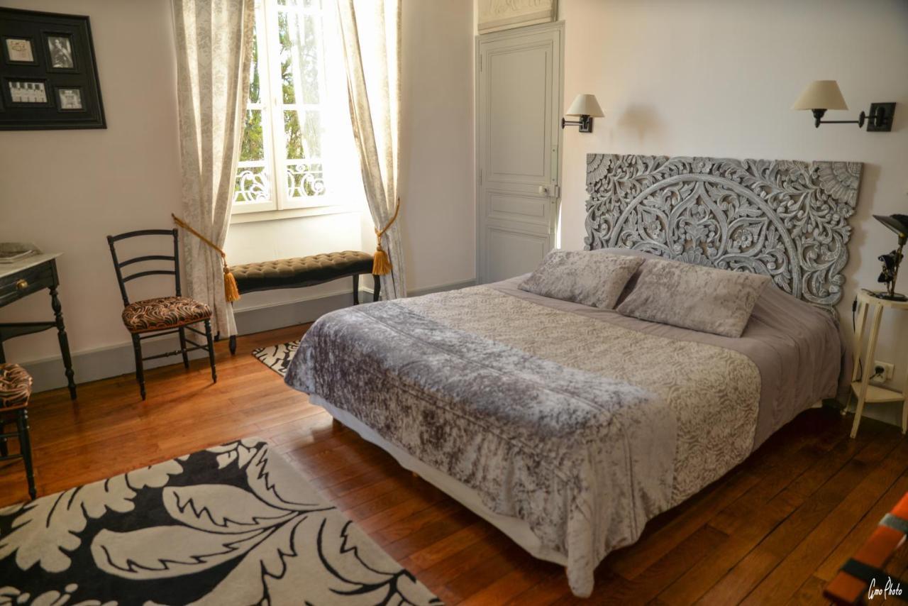 L'Oustal Bed and Breakfast Μπουρζ Εξωτερικό φωτογραφία
