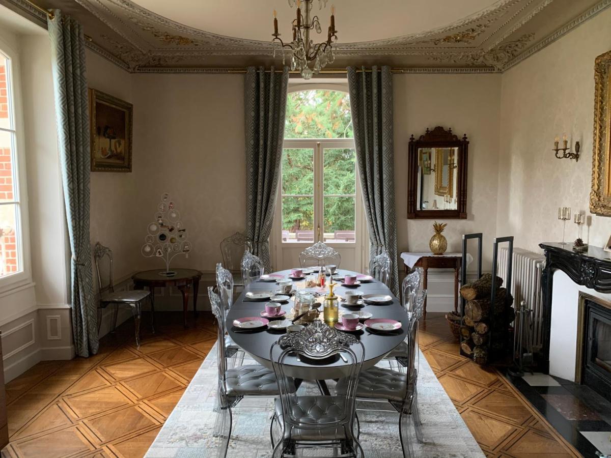 L'Oustal Bed and Breakfast Μπουρζ Εξωτερικό φωτογραφία